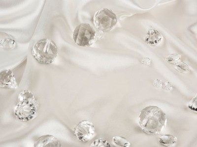 Lab diamonds versus real diamonds- Do they have a difference?